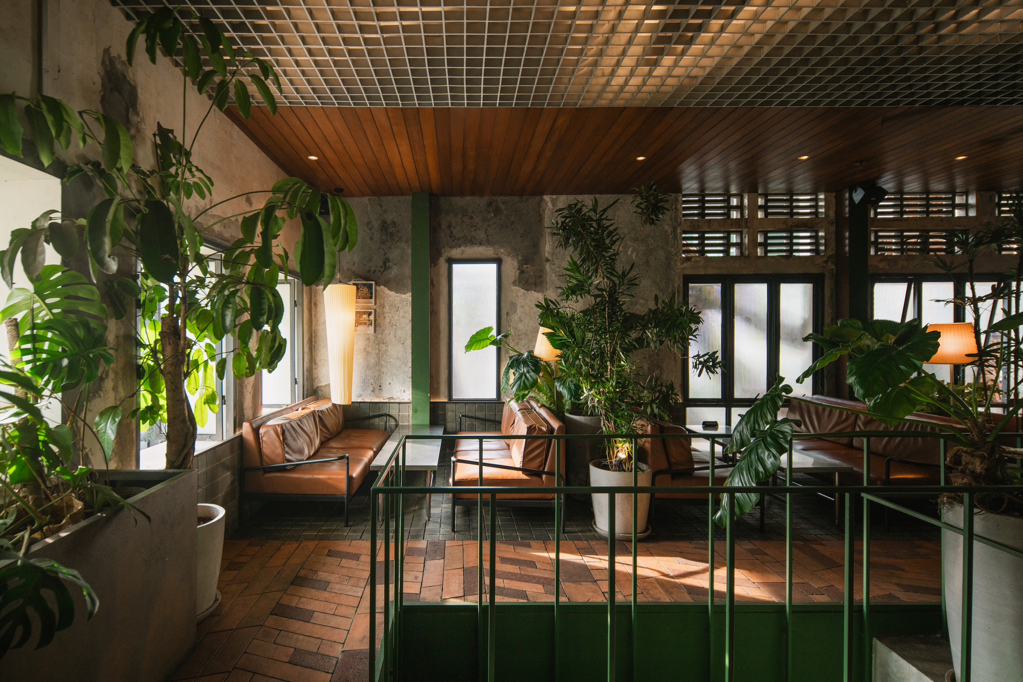 سرستون‌های corten با حس بصری