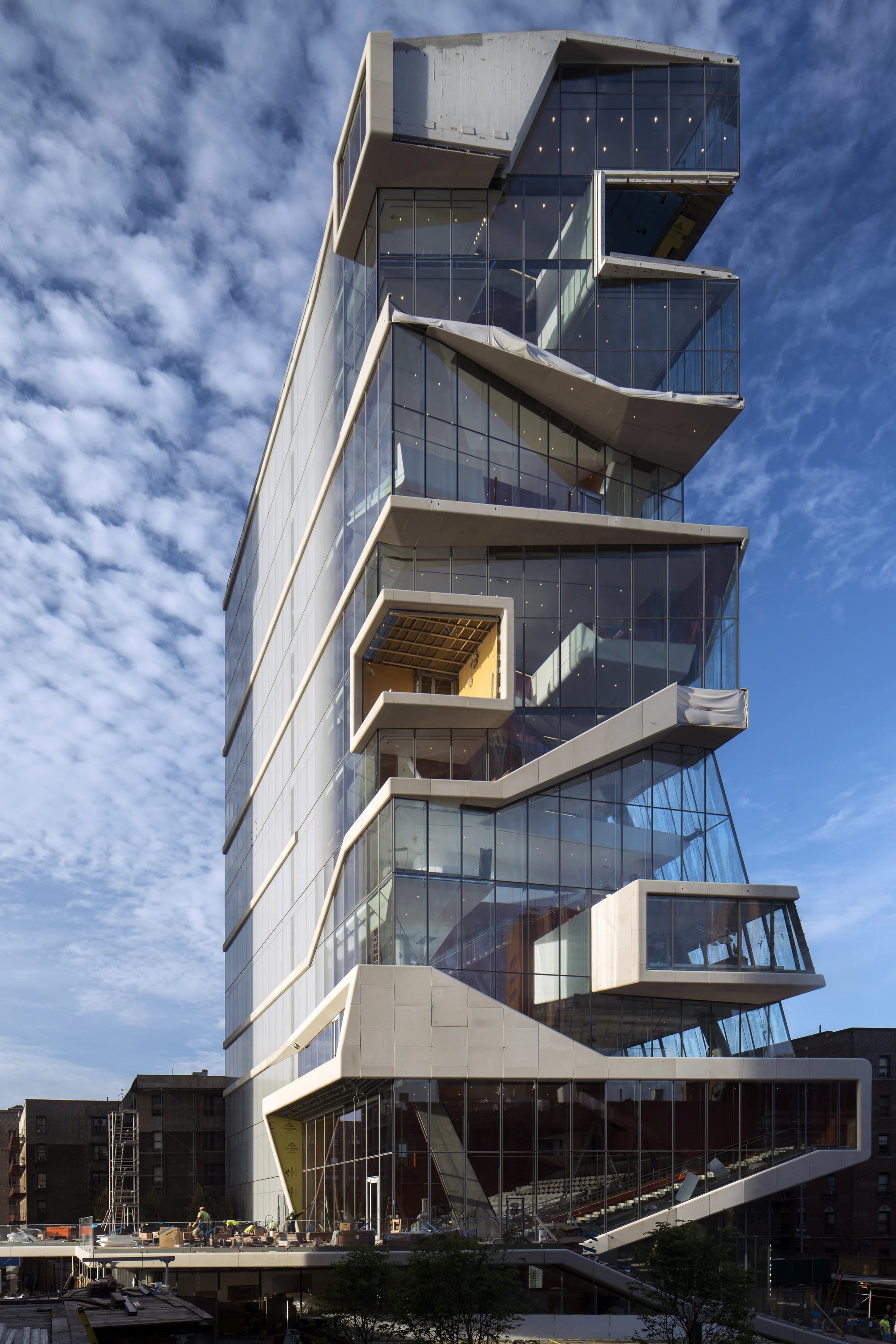 فضای یادگیری ترکیبی در ارتفاع