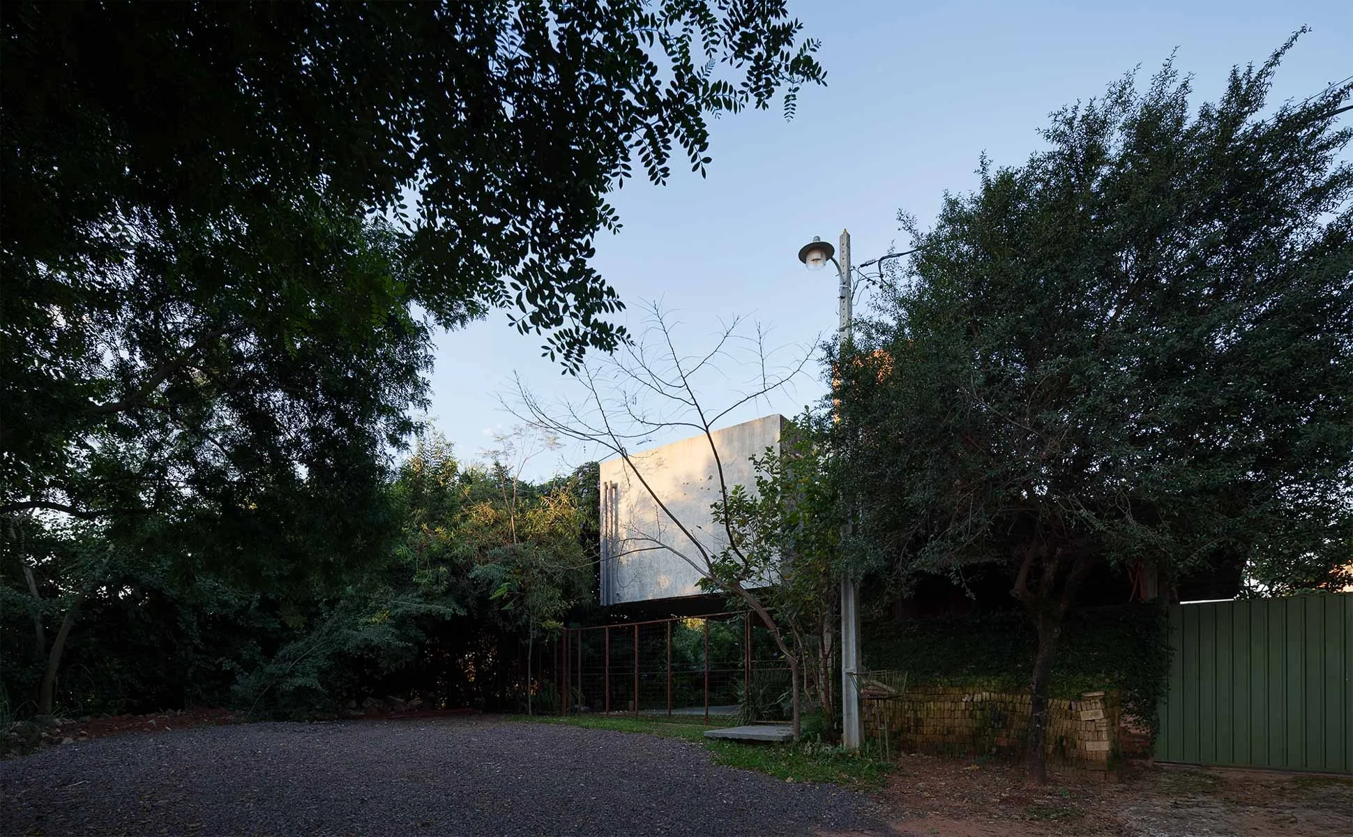 سکوی بتنی برای همنشینی اجتماعی