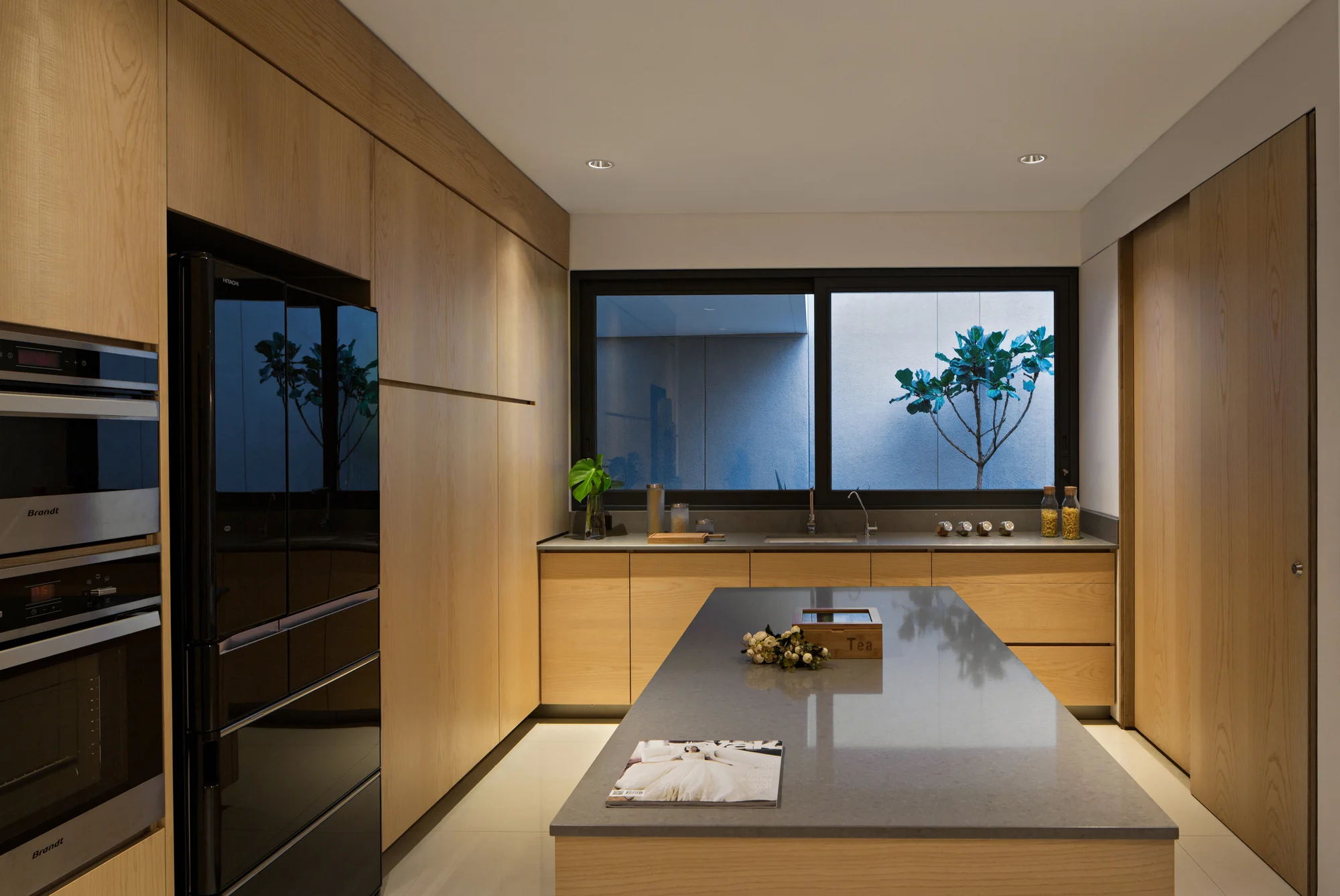 پیوستگی مبلمان داخلی و نما