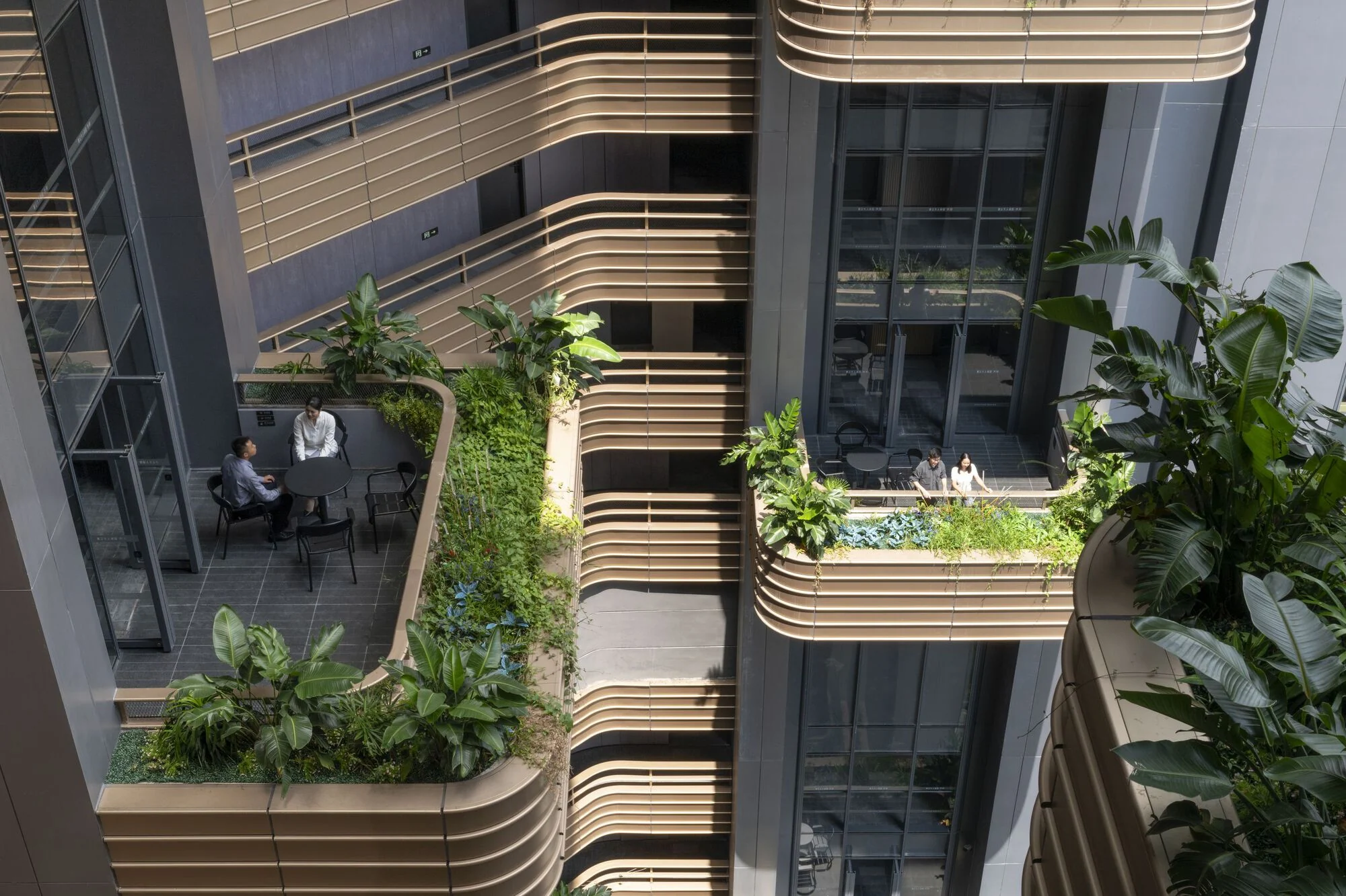 تهویه طبیعی با طراحی باز