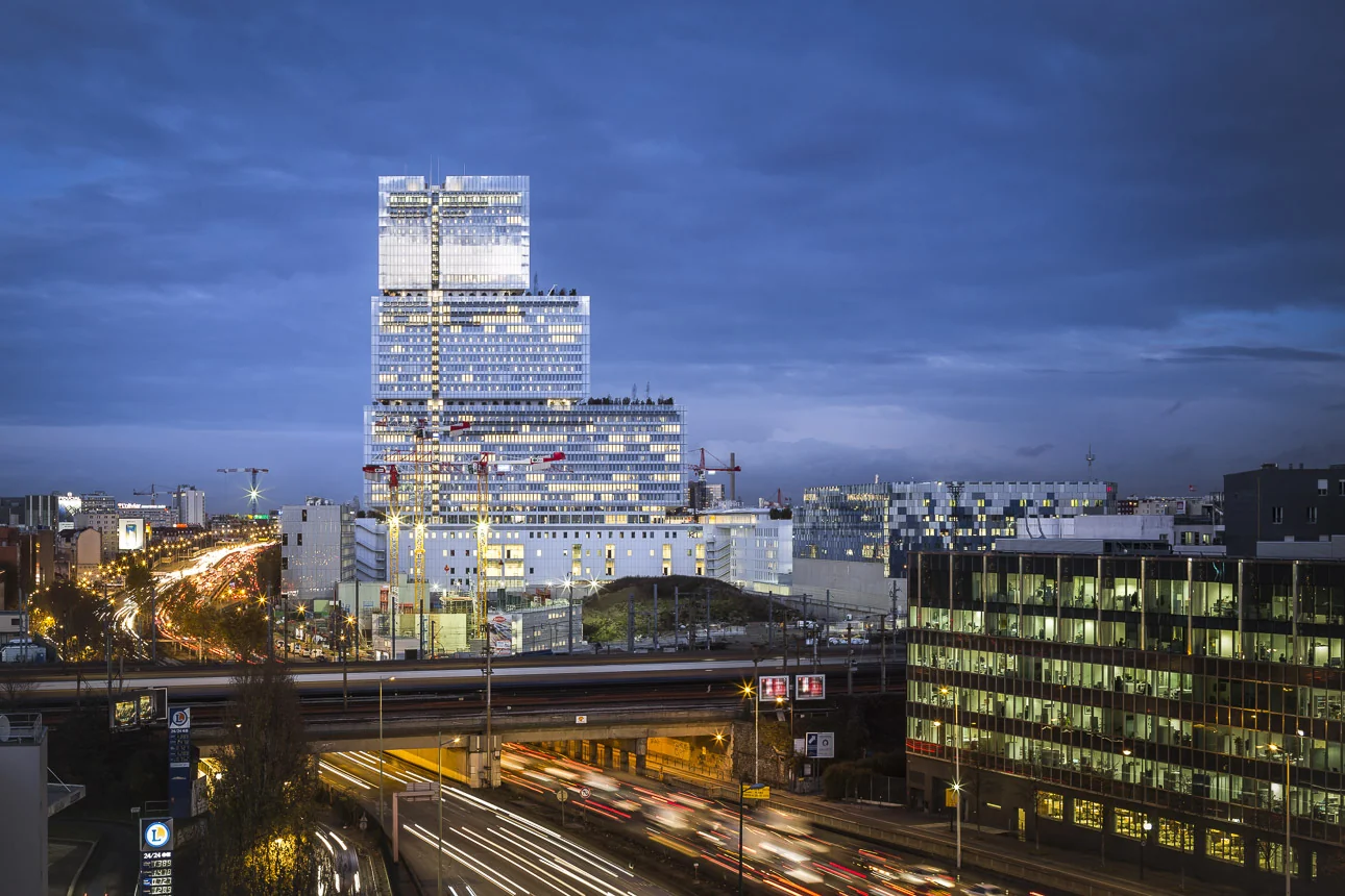 نمای شرقی دید به مون‌مارتر