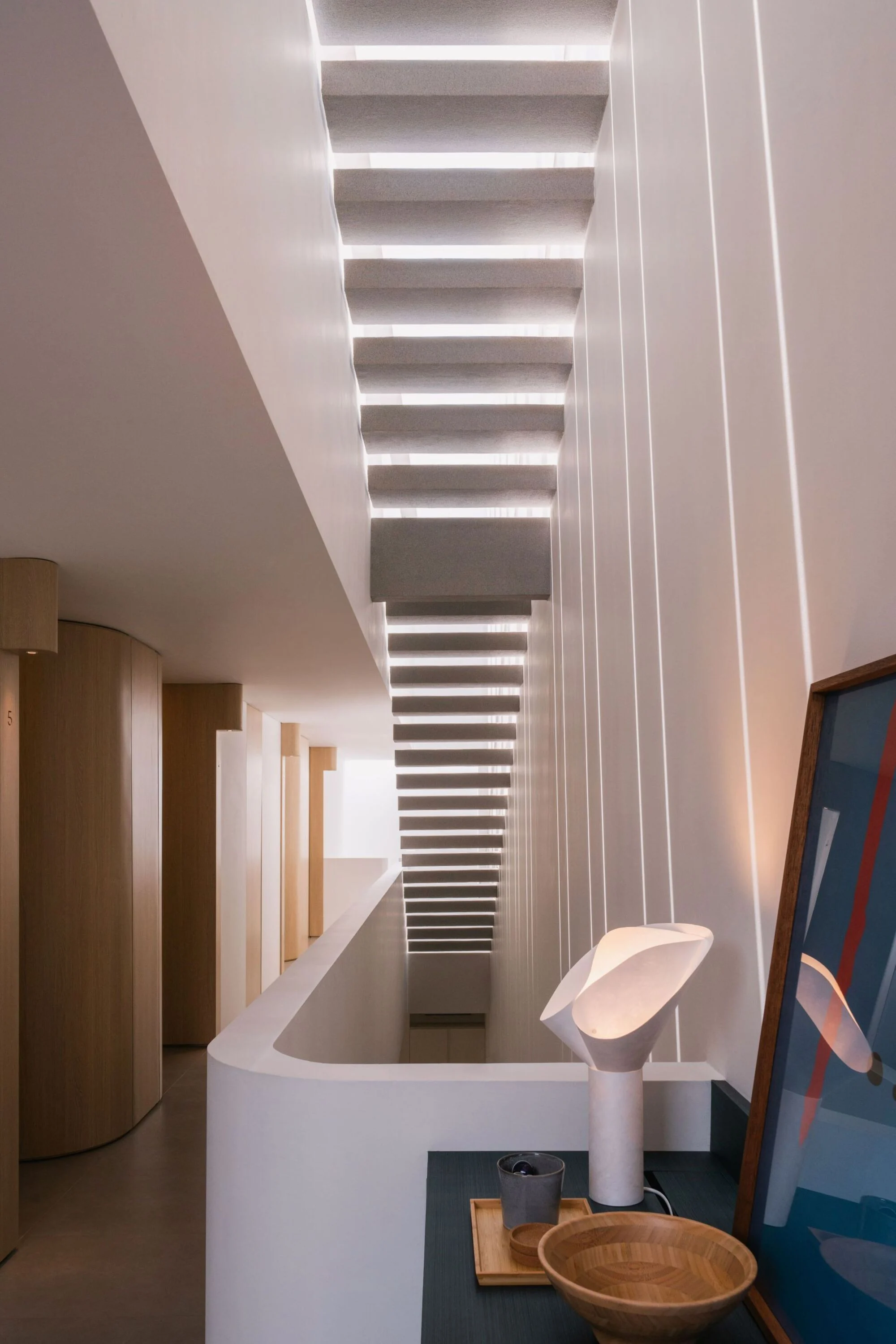 حجم بتنی با روح چوب