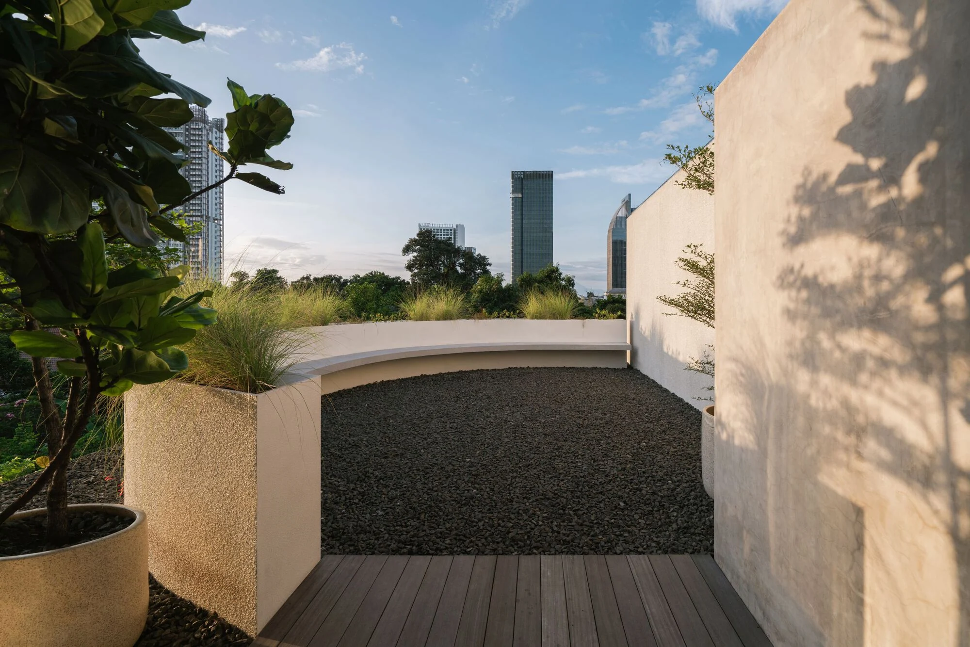 پارکینگ زیرزمینی در حجم پنهان