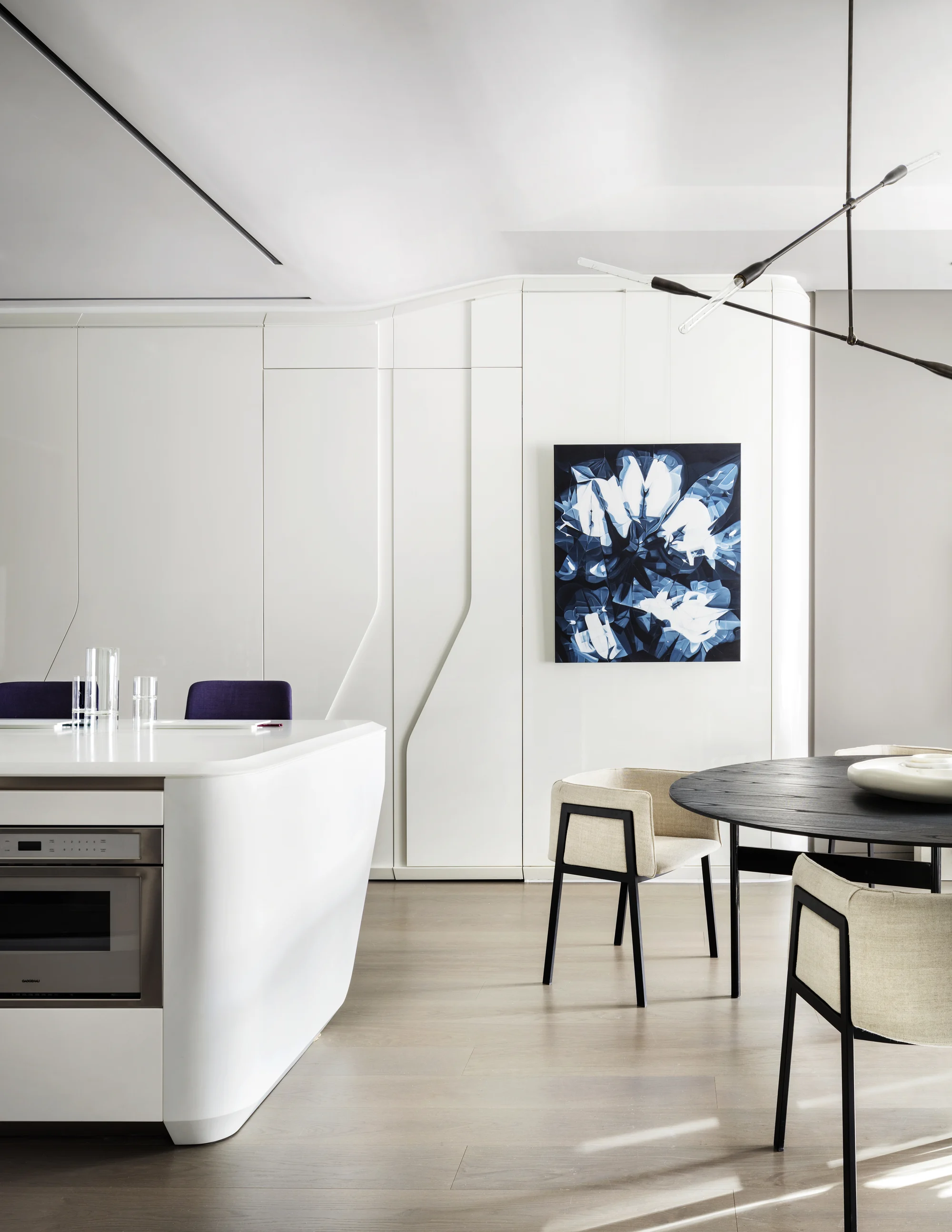 حجم پیچ و تابیده بر لبه شهری