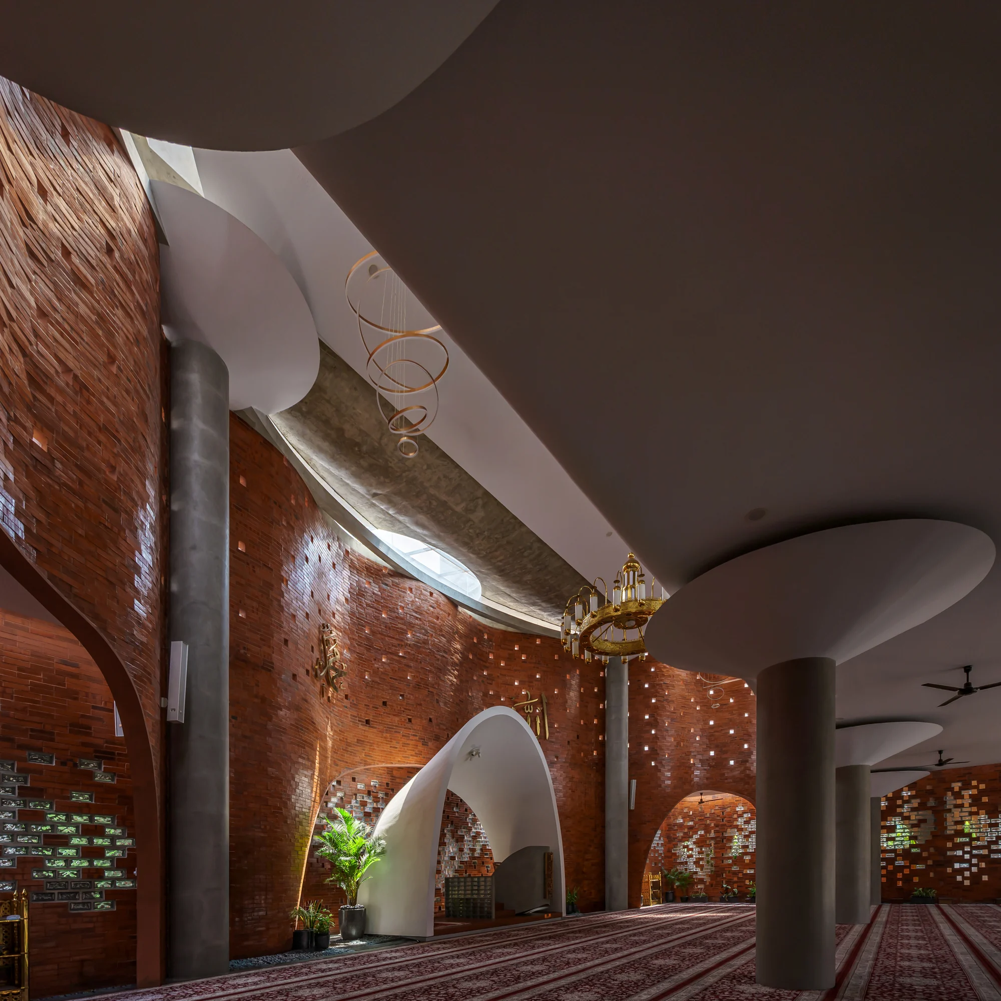 پوشش سنگی با نقش هندسی