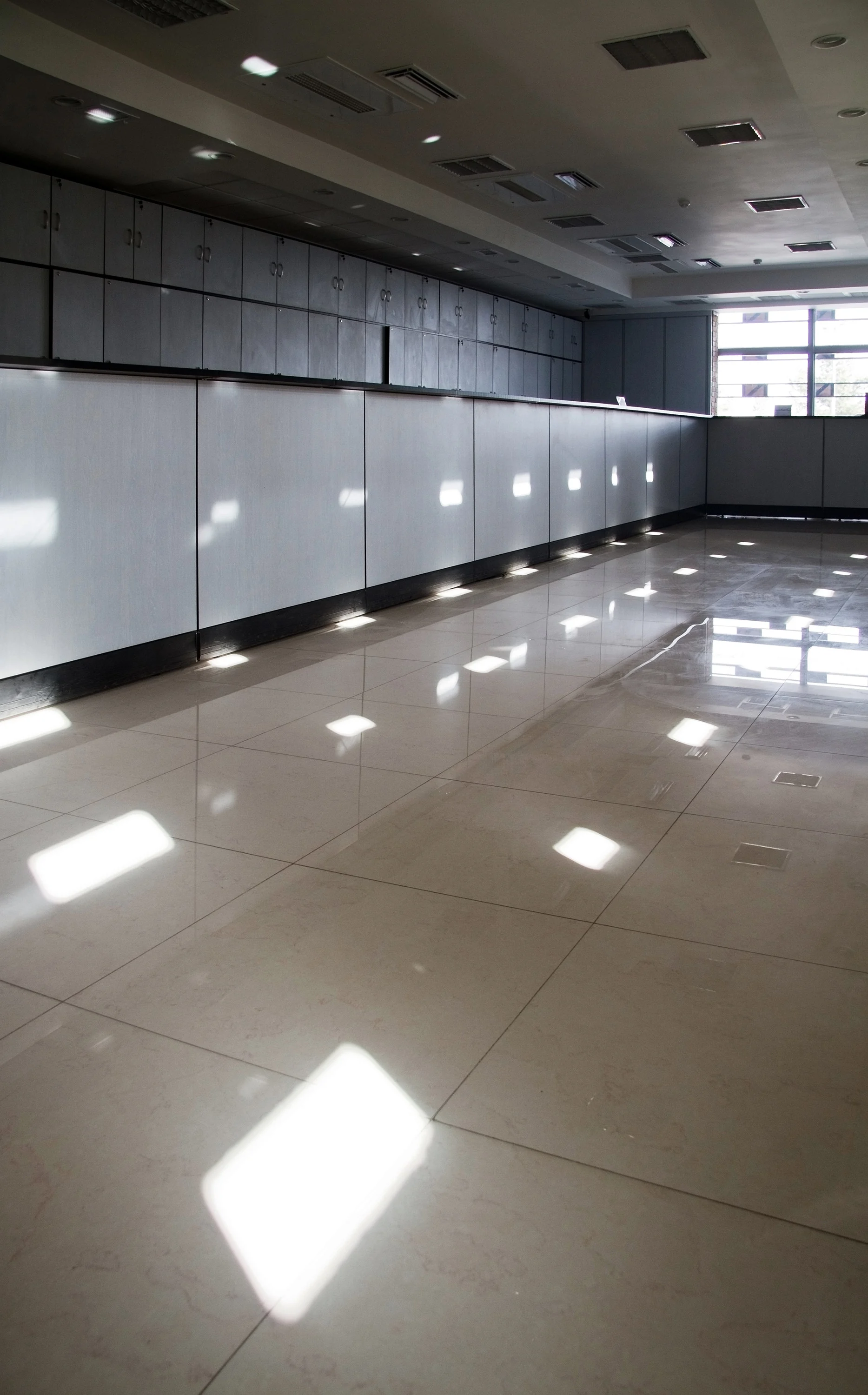 نمای خارجی ساختمان نظام مهندسی قزوین با طراحی علیرضا تقابنی