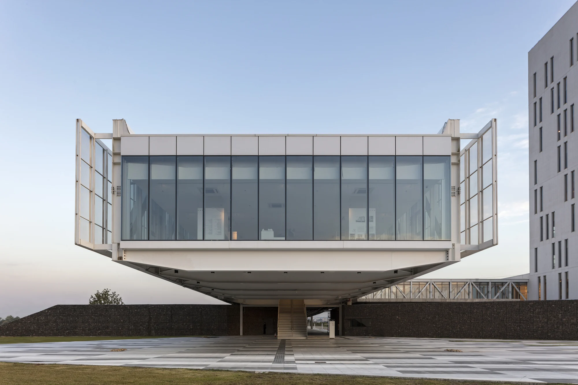 نمای خارجی مجتمع فکومرسیو، سسک و سناک با طراحی استودیو 41 در پورتو آلگره