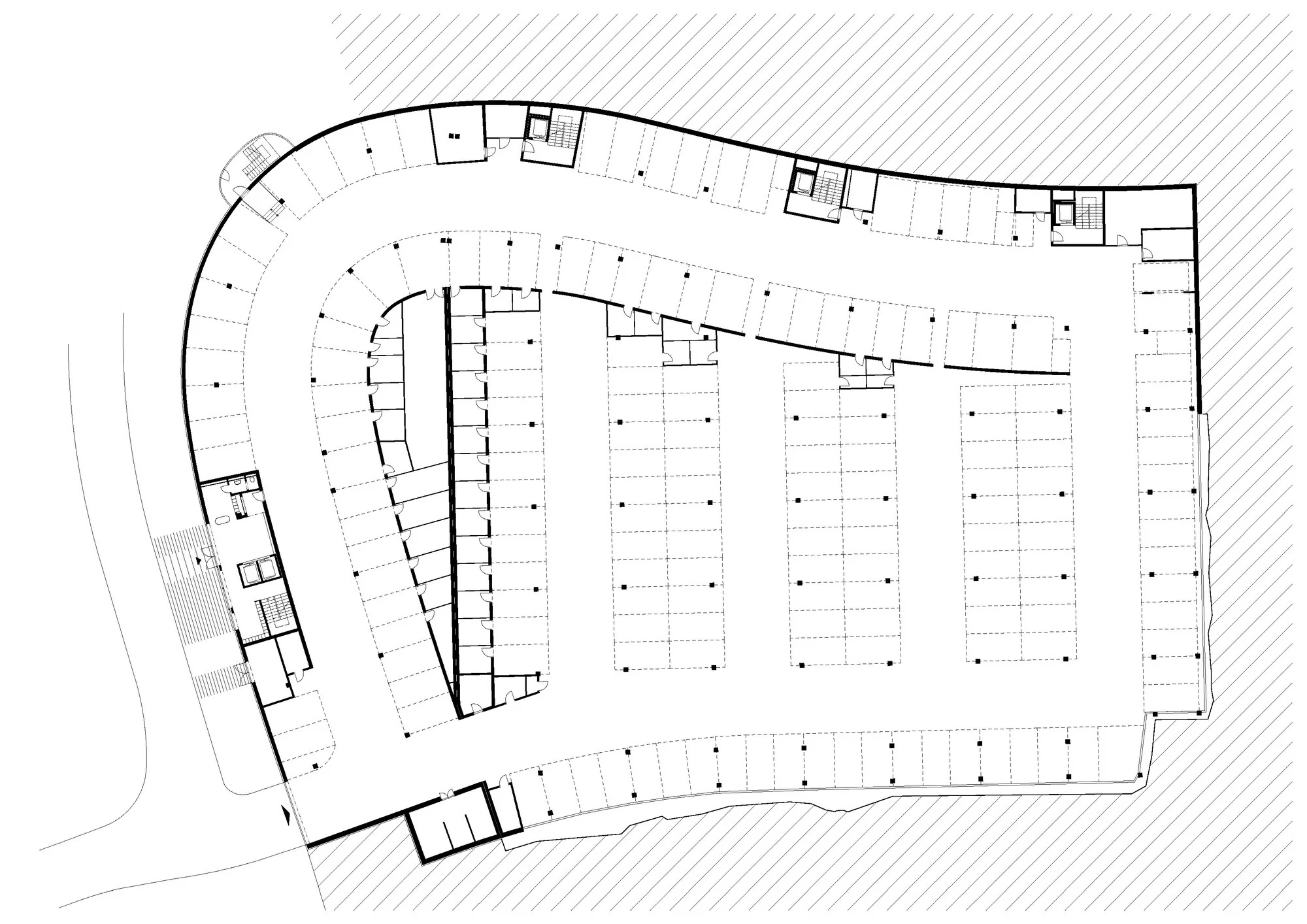 نمای مدرن مجتمع دیوریت با متریالهای شیشهای و بتنی