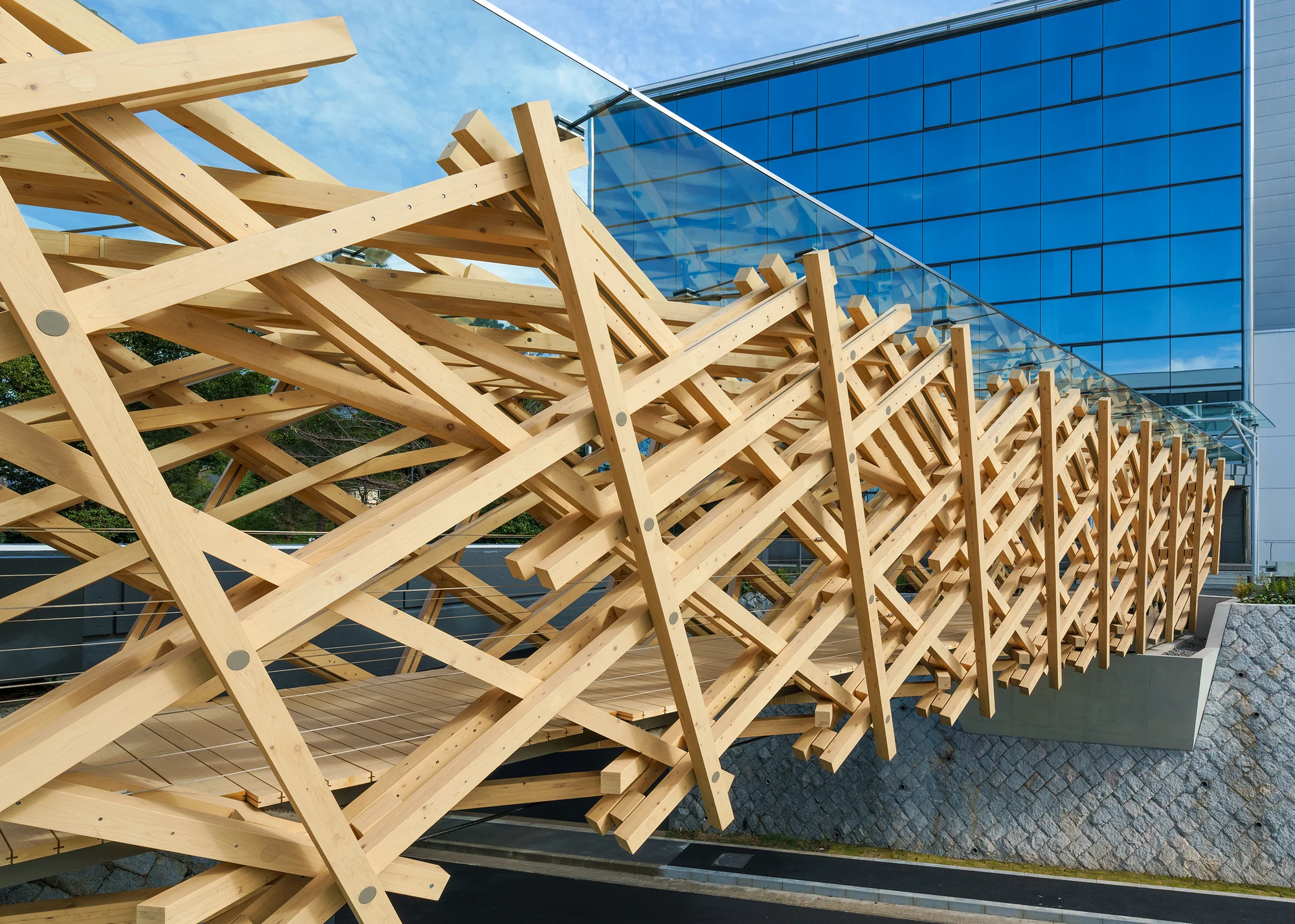 پل TAC.T با طراحی TAISEI DESIGN و متریالهای اکوفرندلی