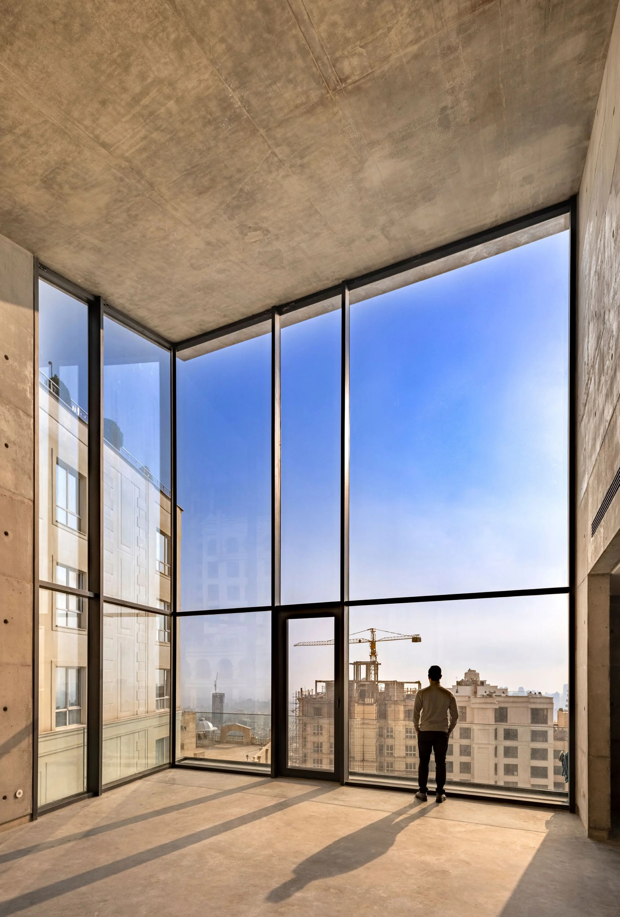 نمای شیشهای پروژه شماره ۱۴ با سازماندهی فضایی هوشمند