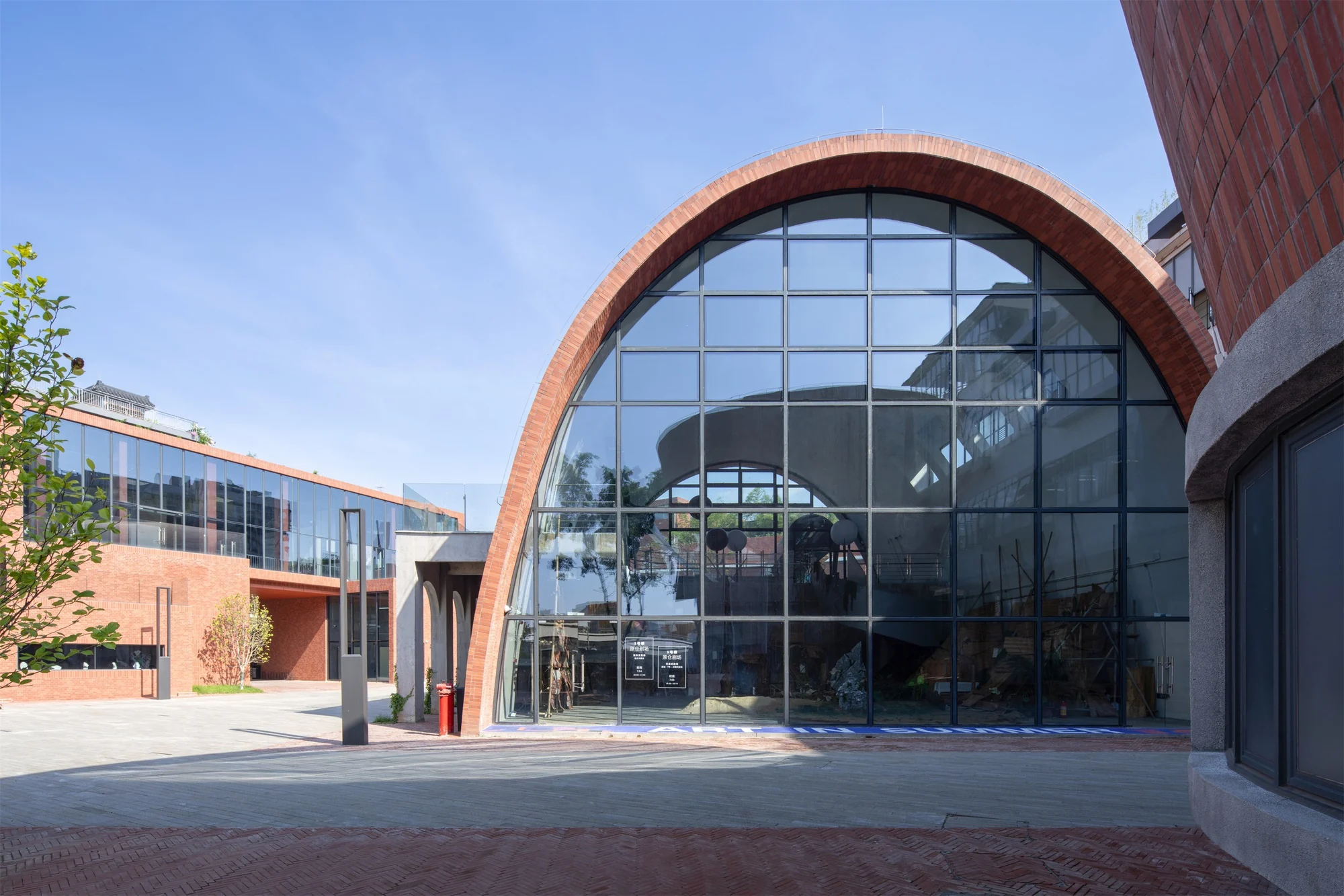 پلان معماری پایگاه شماره ۷ با مساحت 6552 مترمربع و فضای هنری