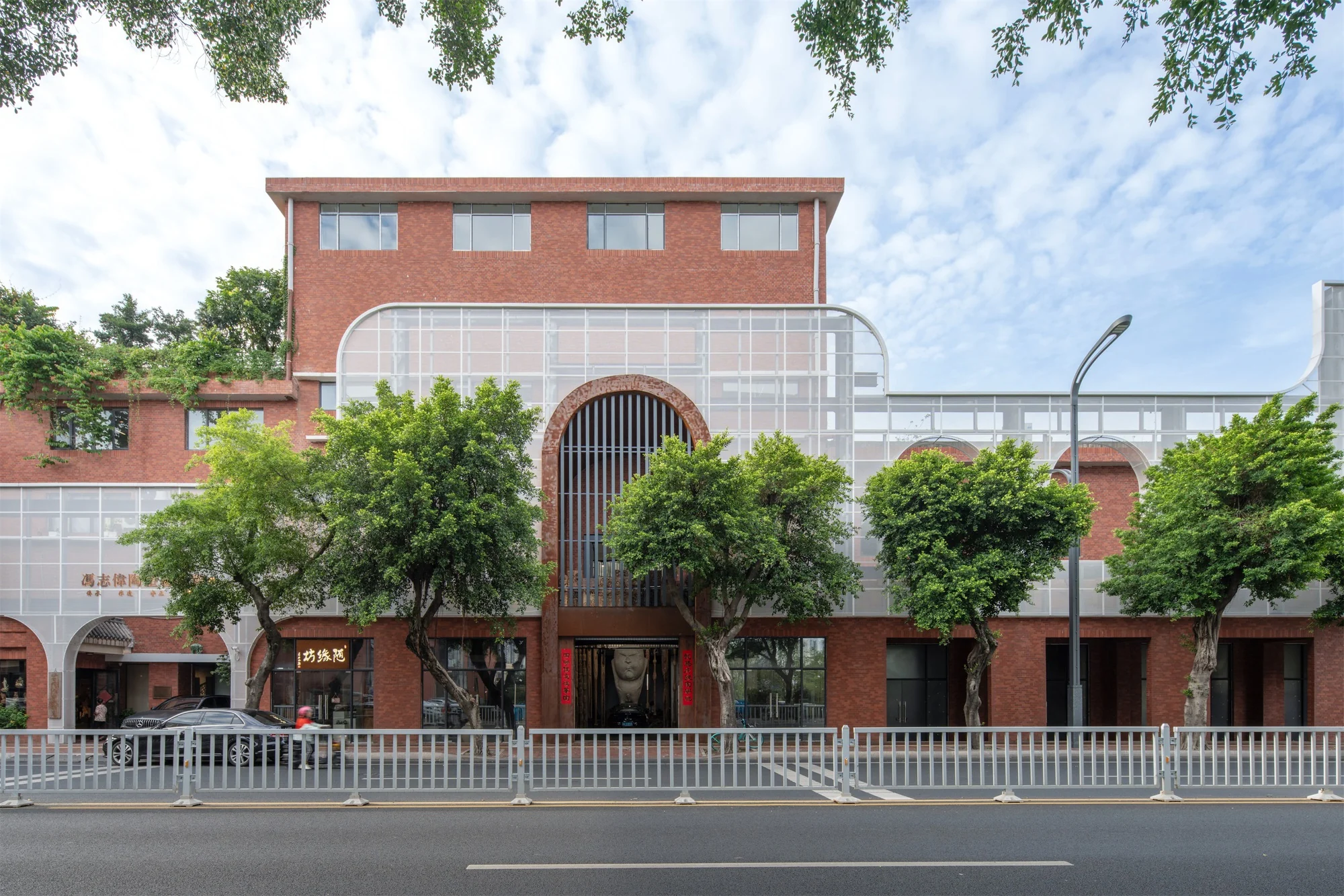 طراحی معماری پایگاه شماره ۷ پل بین طبیعت و فرهنگ