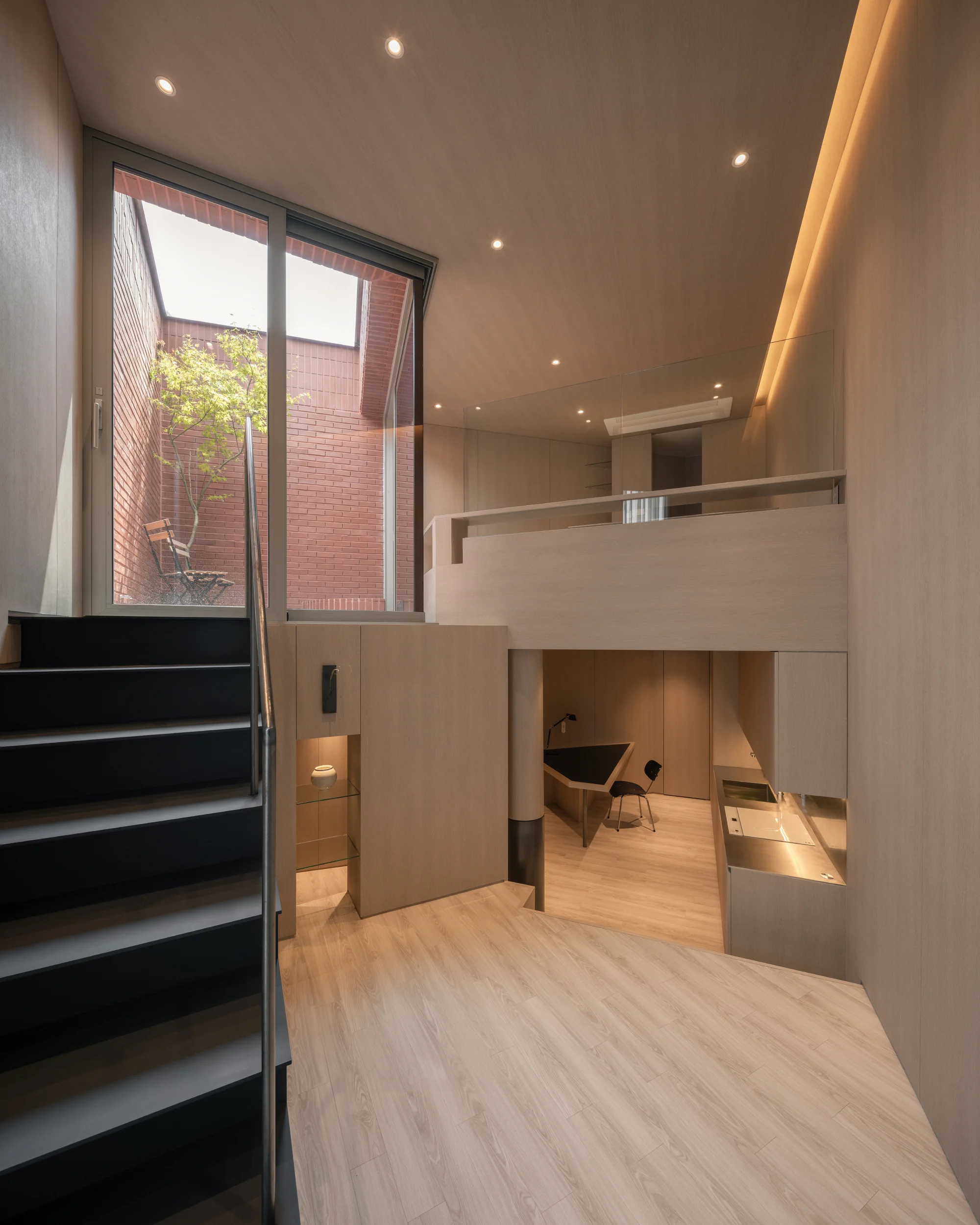 طراحی معماری ساختمان لایهای با داستان خلاقانه از محدودیت