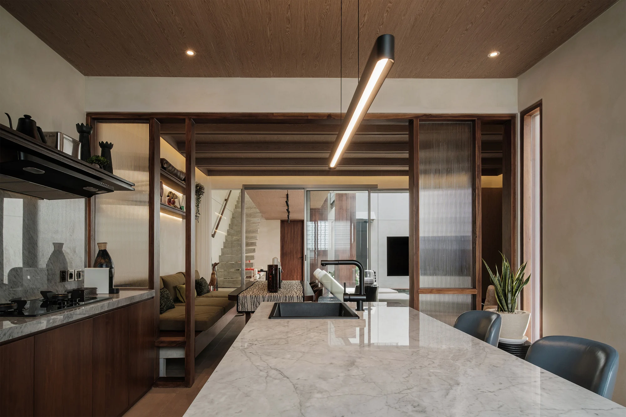 نمای استخر ویلا سیپات و ساو با حس شخصی