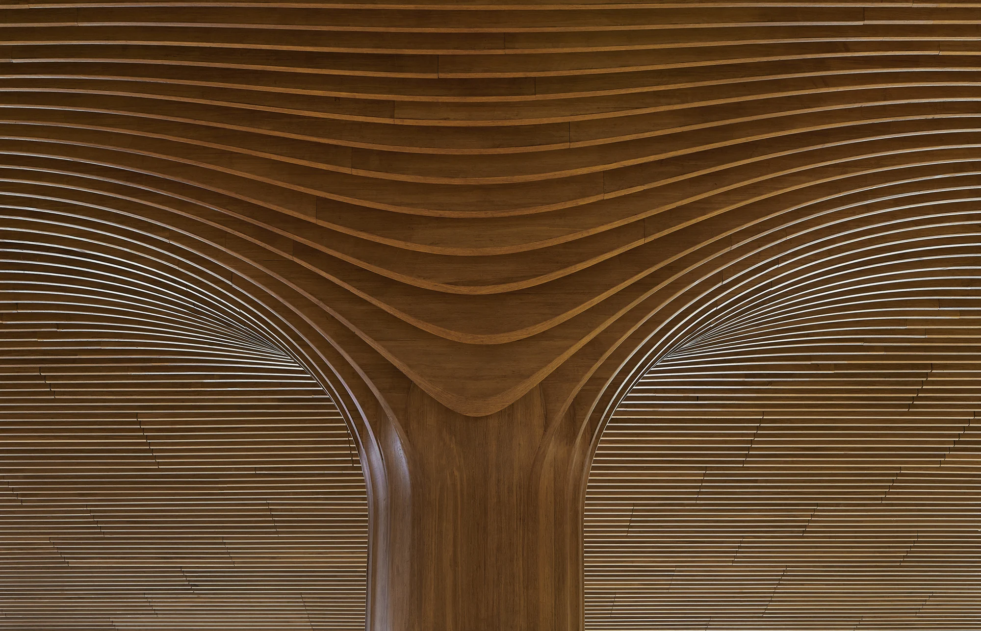 فضای تفریحی منطقه خرید CityLife با منظر شهری میلان