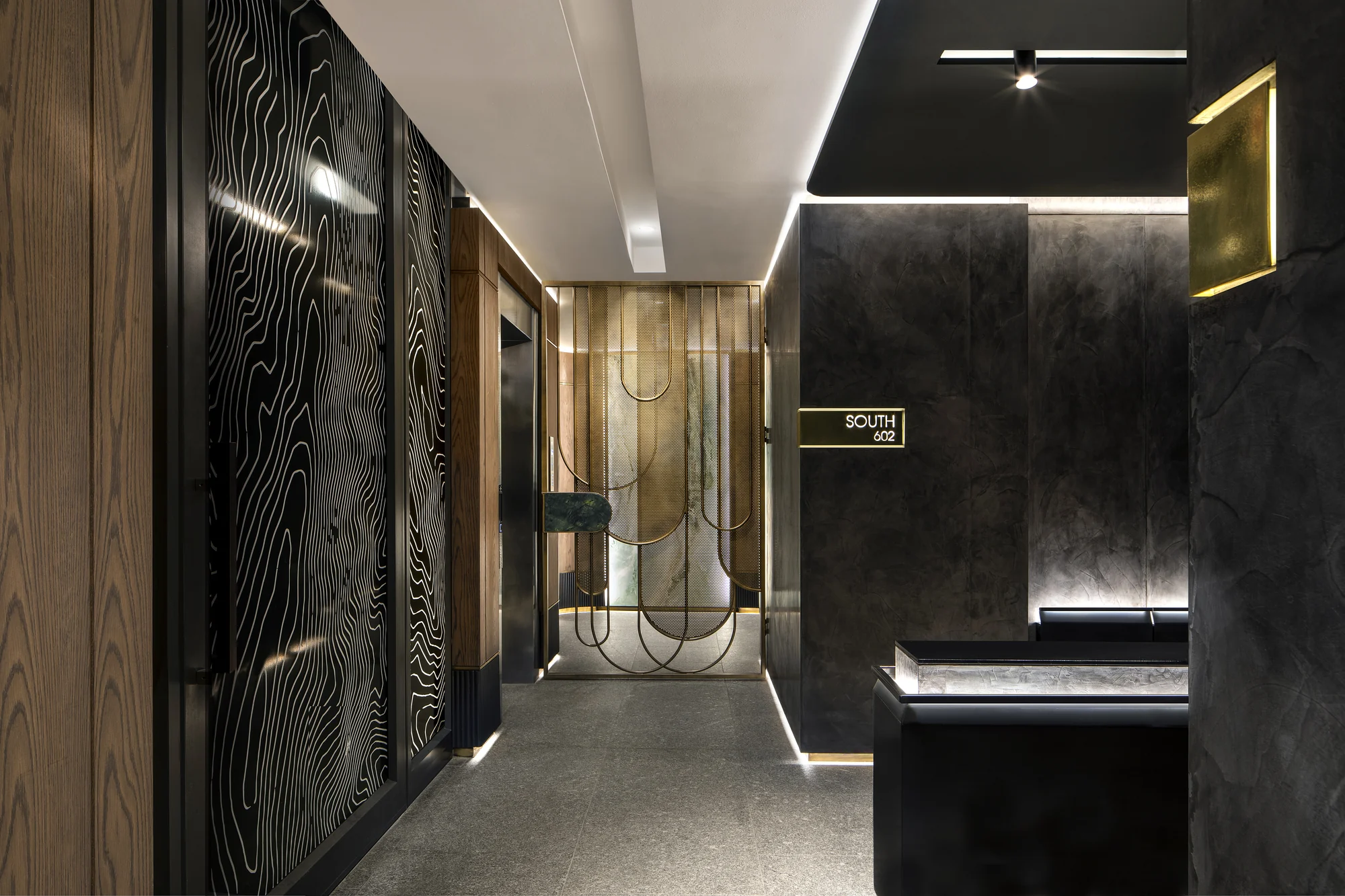 فضای نشیمن ویلا ساوت با منظر اقیانوس اطلس